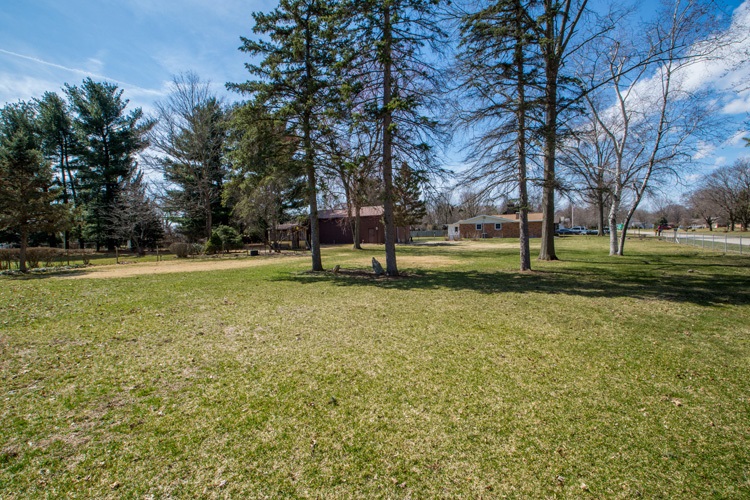 55705 Buckeye Road Mishawaka, IN 46545 - Photo 29 of 29 Gallery Image 29