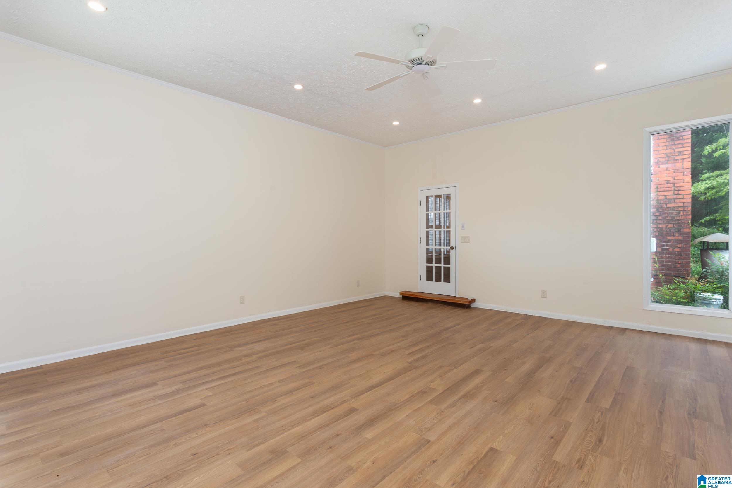 700 Cedar Street Talladega, AL 35160 - Photo 20 of 42