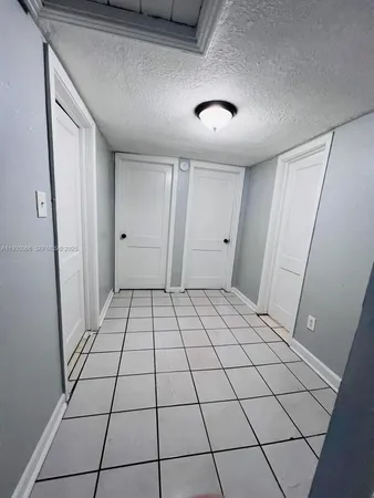 $1,000 | 1742 West Unit 26th Street, Jacksonville, FL 32209
