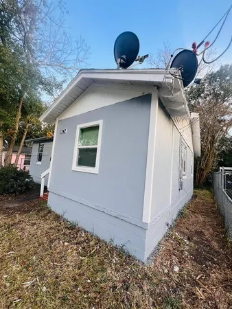 $1,000 | 1742 West Unit 26th Street, Jacksonville, FL 32209