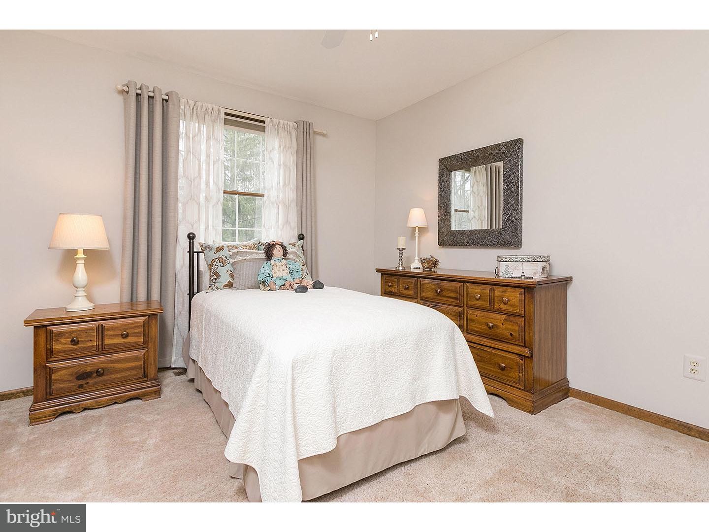 812 Fernwood Road Moorestown, NJ 08057 - Photo 16 of 25 Bedroom