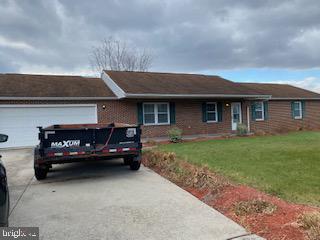 426 Clover Road Etters, PA 17319 - Photo 1 of 25 Gallery Image 1