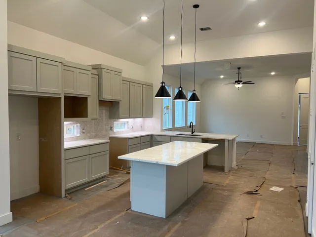 $430,000 | 13307 Valley Orchard, Tomball, TX 77375