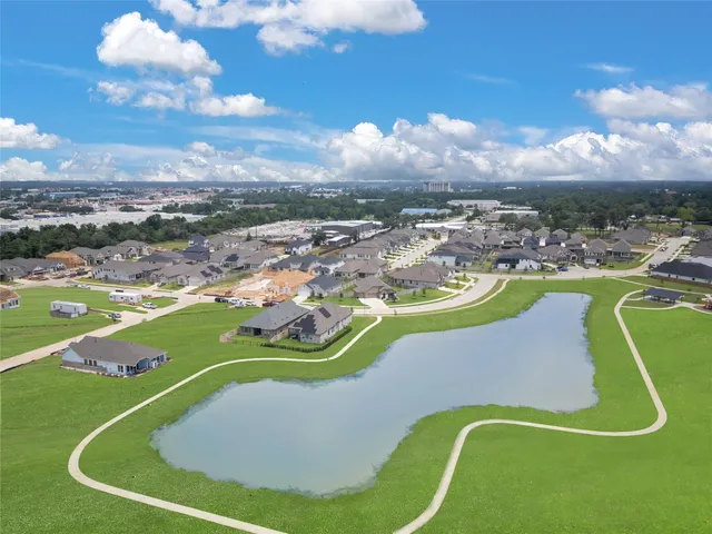 $430,000 | 13307 Valley Orchard, Tomball, TX 77375