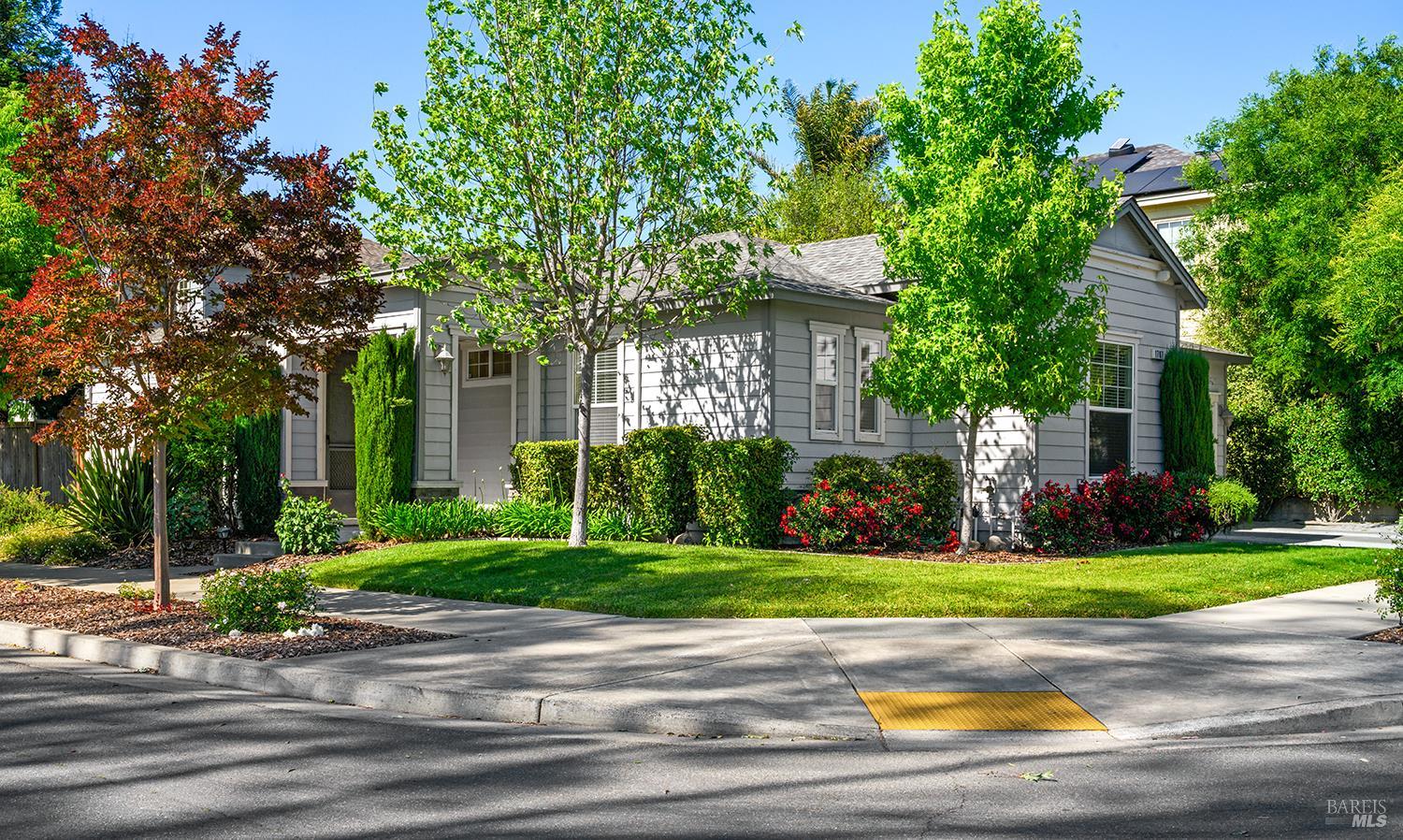 1707 St Anthony Way Santa Rosa, CA 95404 - Photo 32 of 33