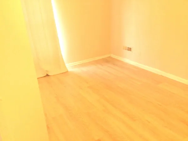 $2,200 | 8518 South Givins Court, Chicago, IL 60620