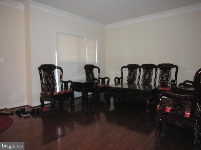4133 Agency Loop Triangle, VA 22172 - Photo 11 of 30 Living Room