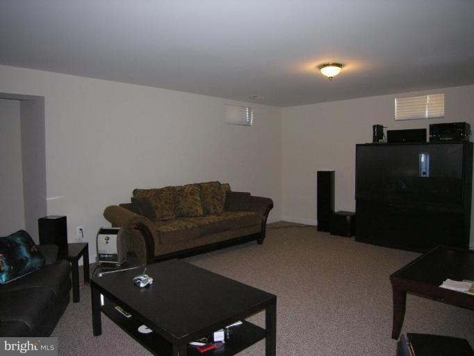 4133 Agency Loop Triangle, VA 22172 - Photo 22 of 30 Recreation Room