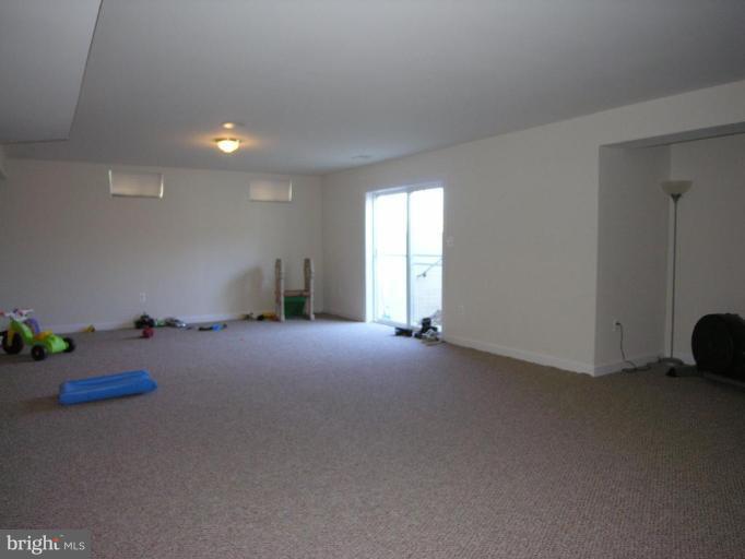 4133 Agency Loop Triangle, VA 22172 - Photo 23 of 30 Recreation Room #2
