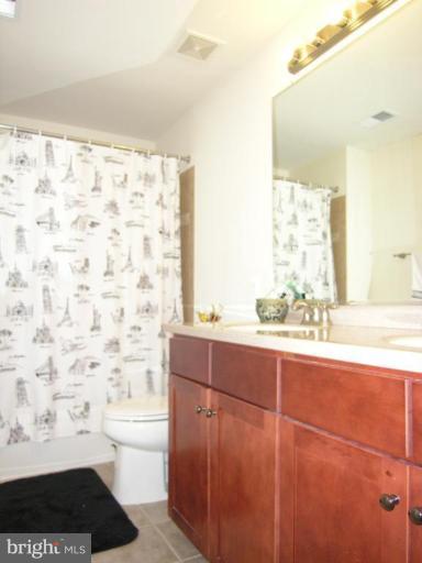 4133 Agency Loop Triangle, VA 22172 - Photo 28 of 30 Bath #2