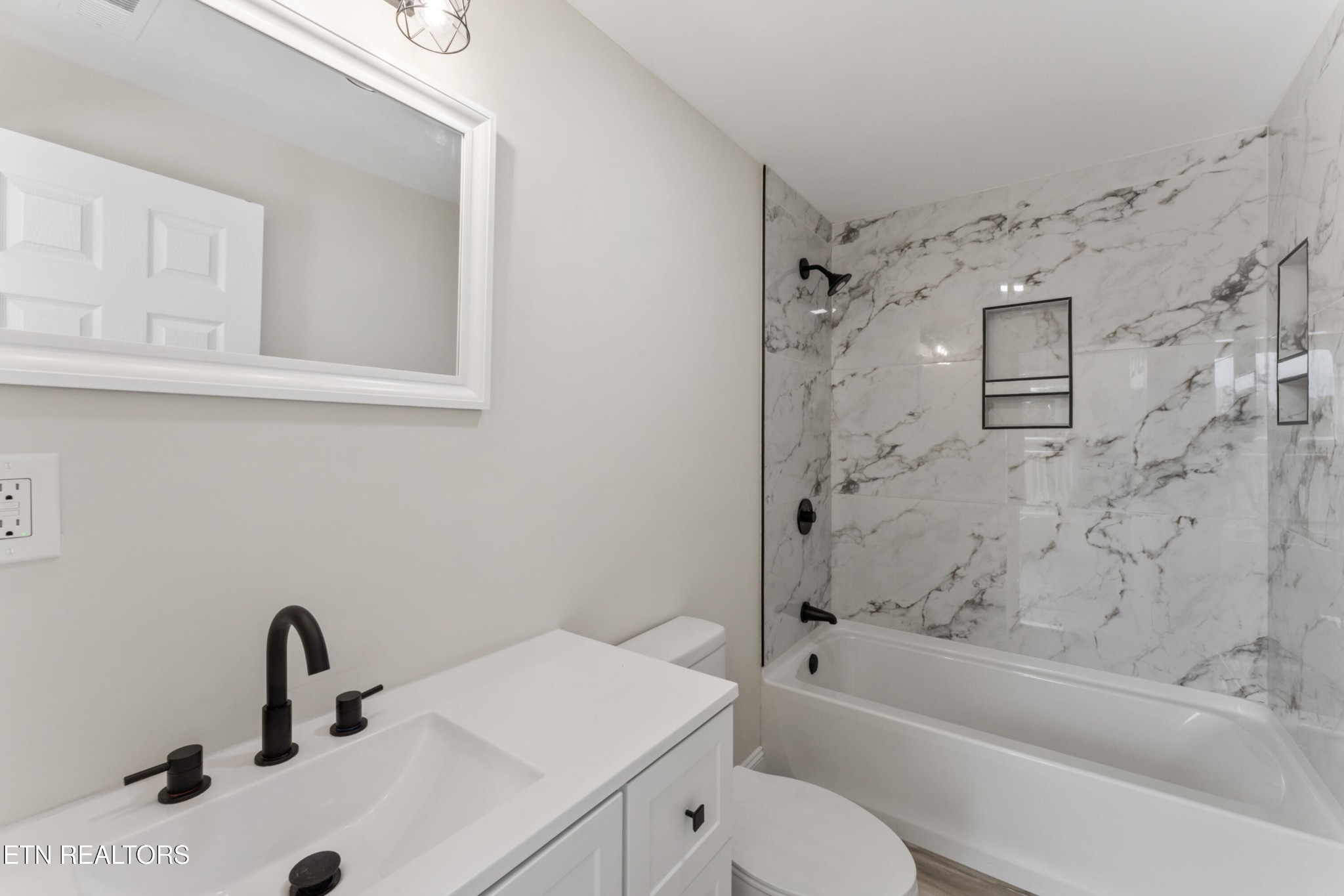 1521 Riverside Road Knoxville, TN 37914 - Photo 18 of 41 Gallery Image 18