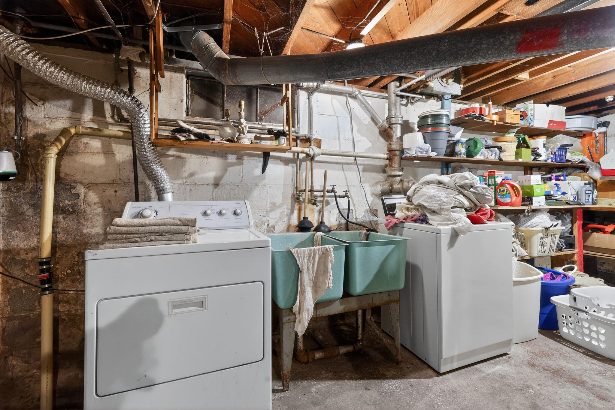 1027 Fox Street La Porte, IN 46350 - Photo 16 of 16 a utility room with dryer and washer