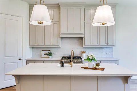 $525,000 | 274 Observation Drive West, Aledo, TX 76008