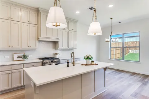 $525,000 | 274 Observation Drive West, Aledo, TX 76008