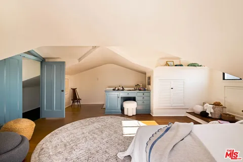 $3,185,000 | 1967 Micheltorena Street, Los Angeles, CA 90039