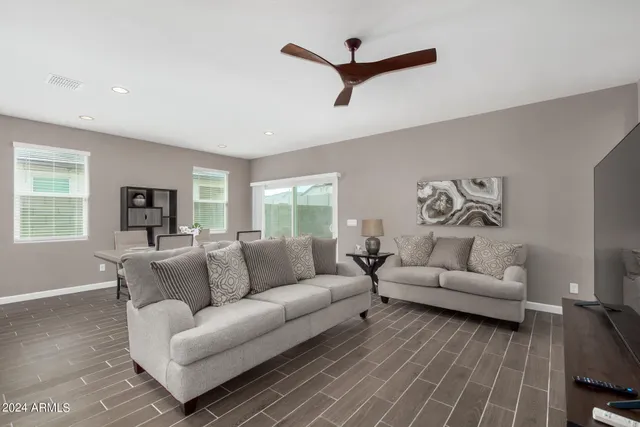 $4,200 | 23950 West Hilton Avenue, Buckeye, AZ 85326