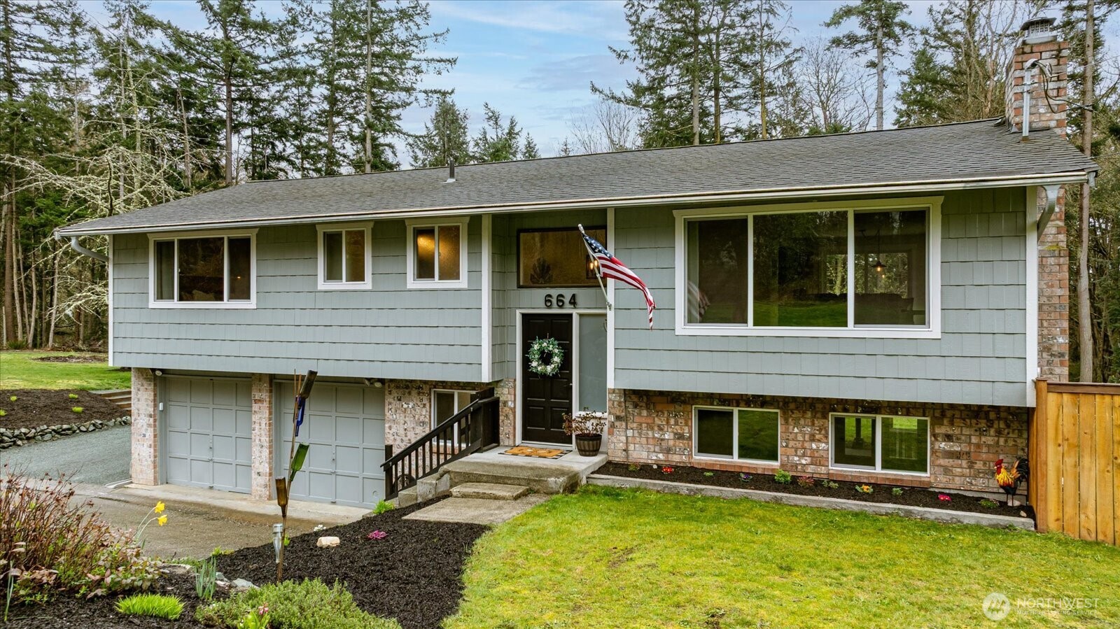 664 Limestone Lane Oak Harbor, WA 98277 - Photo 5 of 40