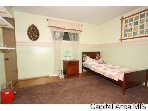 2 Lambert Lane Springfield, IL 62704 - Photo 9 of 12