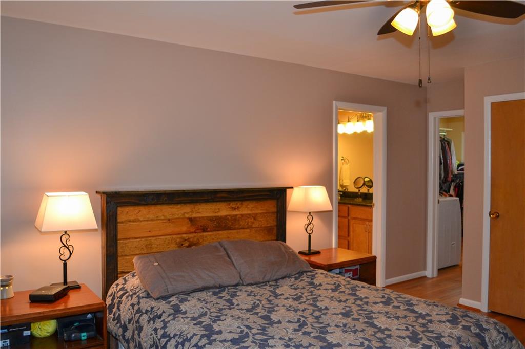 6428 Harbridge Road Indianapolis, IN 46220 - Photo 13 of 24