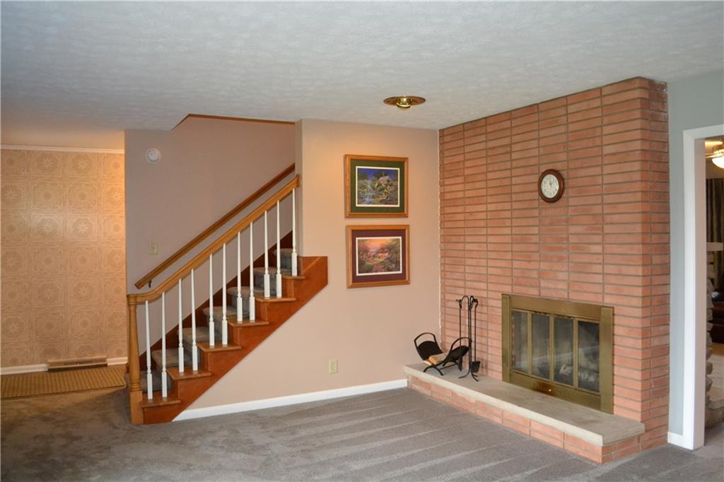 6428 Harbridge Road Indianapolis, IN 46220 - Photo 10 of 24