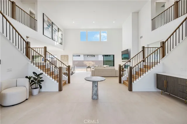 $1,950,000 | 24152 West Corte Ala, Valencia, CA 91354