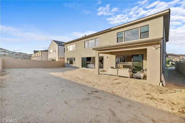 $1,950,000 | 24152 West Corte Ala, Valencia, CA 91354