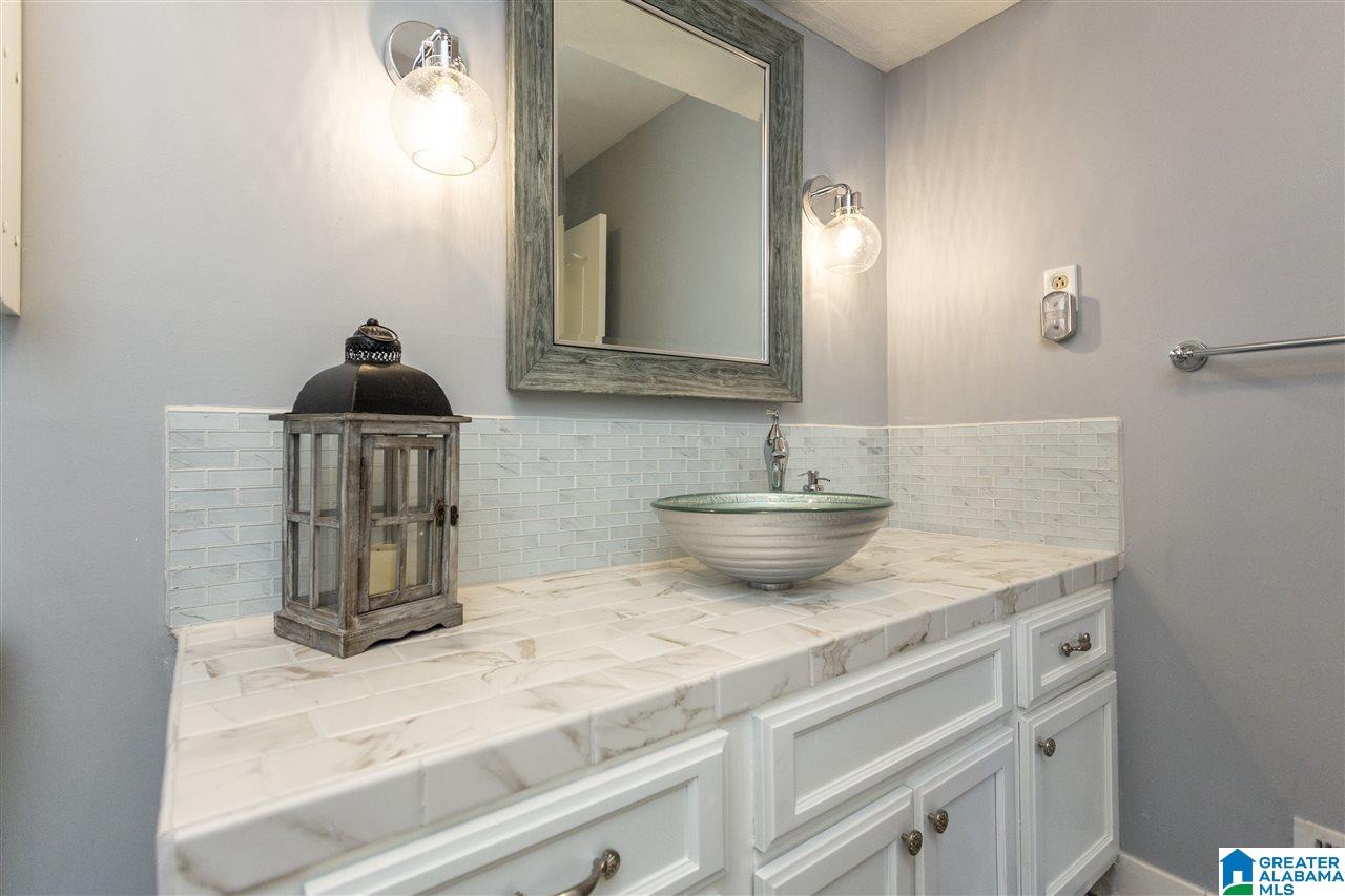 3212 Tyrol Road Birmingham, AL 35216 - Photo 14 of 33