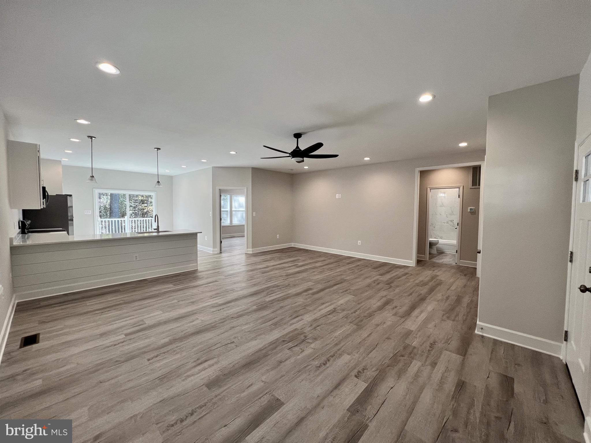 175 Wildwood Road Colonial Beach, VA 22443 - Photo 9 of 46