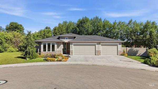 $750,000 | 10686 West Wild Iris Street, Star, ID 83669