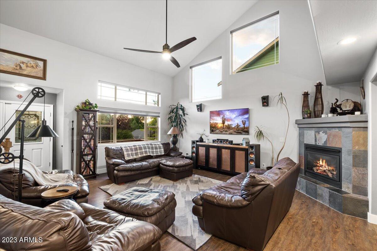 5016 South Topaz Road Flagstaff, AZ 86005 - Photo 5 of 29 05-43684764
