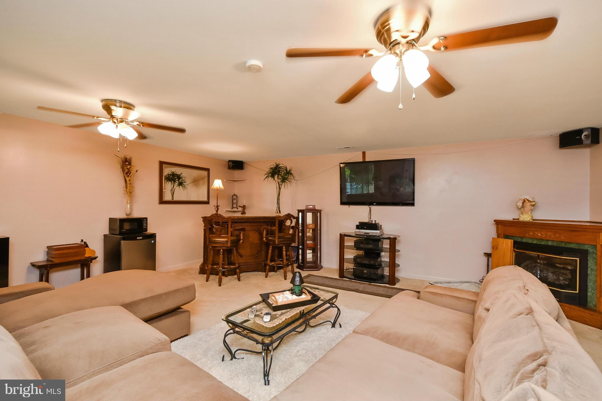194 Norman Road Stafford, VA 22554 - Photo 20 of 30 Family Room View