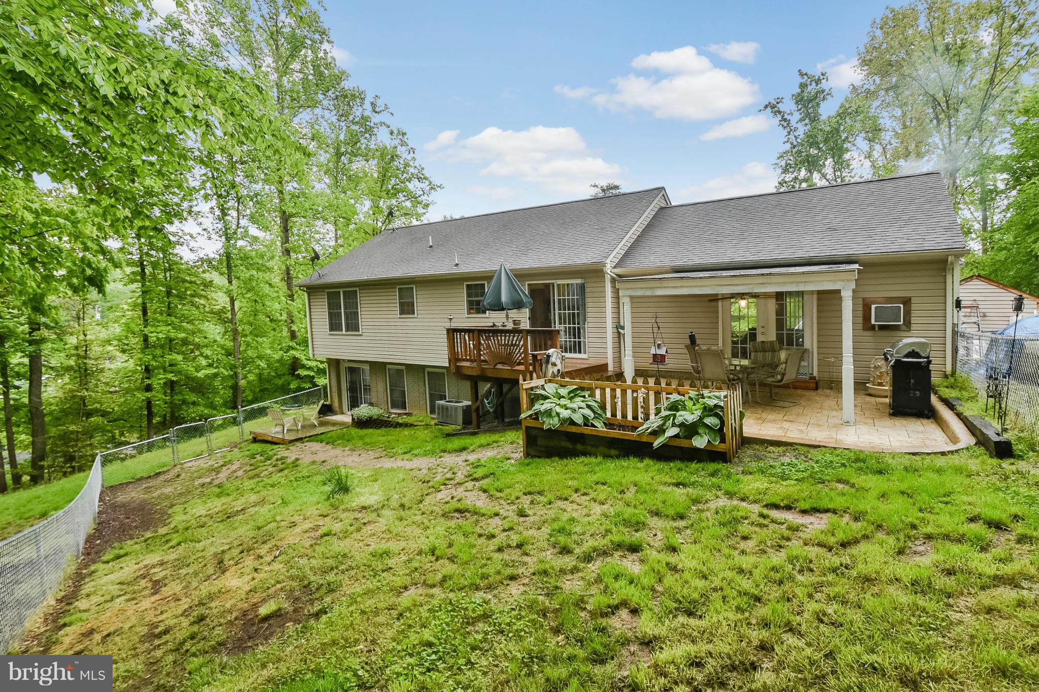 194 Norman Road Stafford, VA 22554 - Photo 24 of 30 Exterior view w/ fully fenced back yard