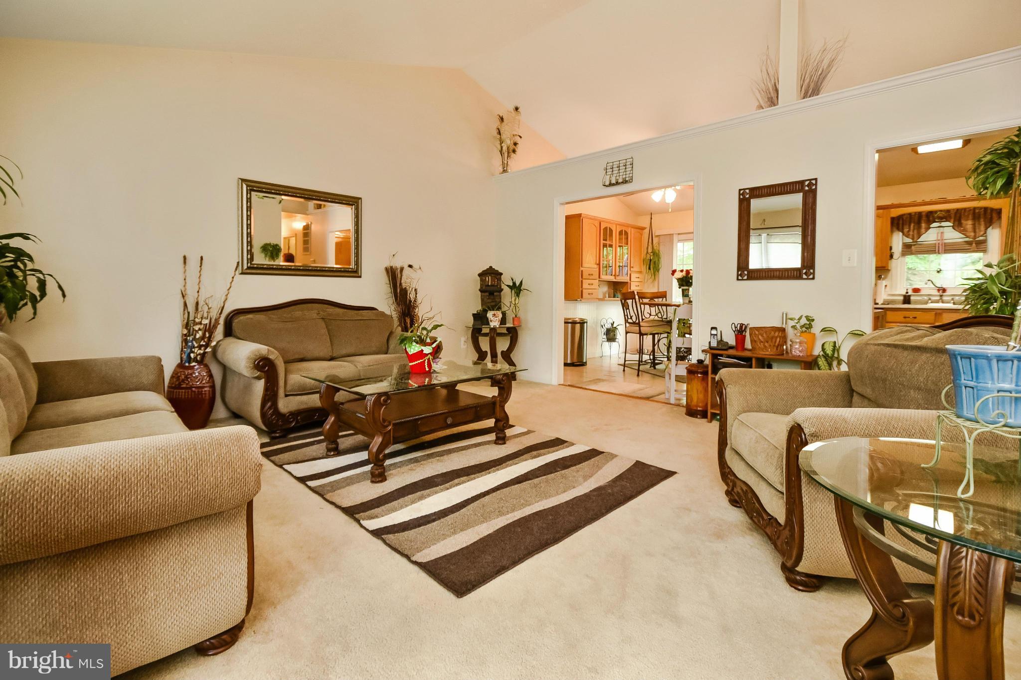 194 Norman Road Stafford, VA 22554 - Photo 4 of 30 Living Room