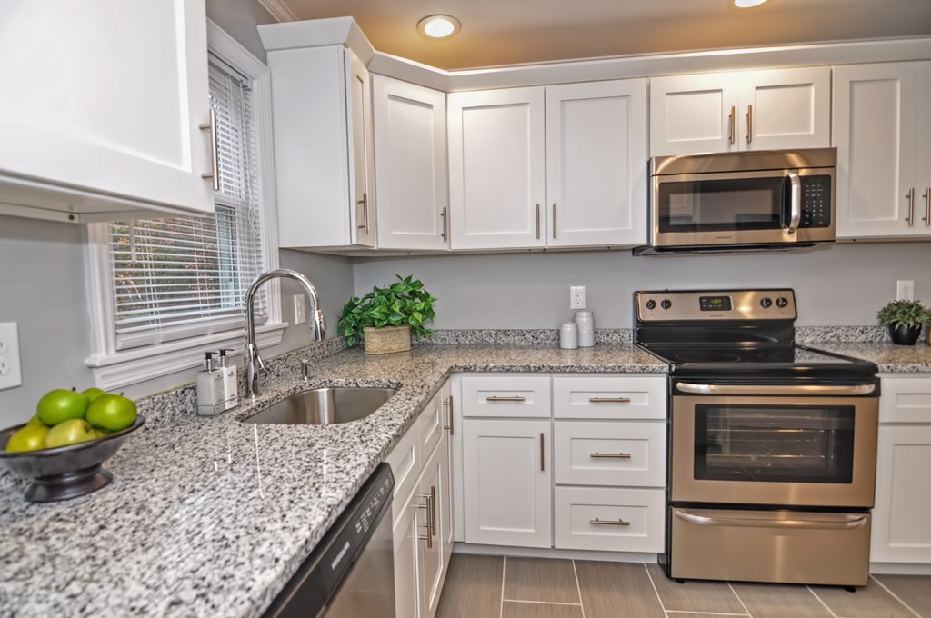 19 Timber Lane Wayland, MA 01778 - Photo 12 of 30 Gallery Image 12