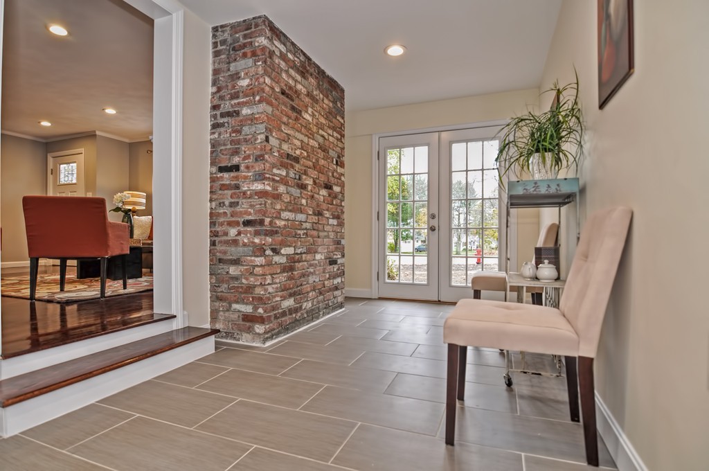 19 Timber Lane Wayland, MA 01778 - Photo 14 of 30 Gallery Image 14