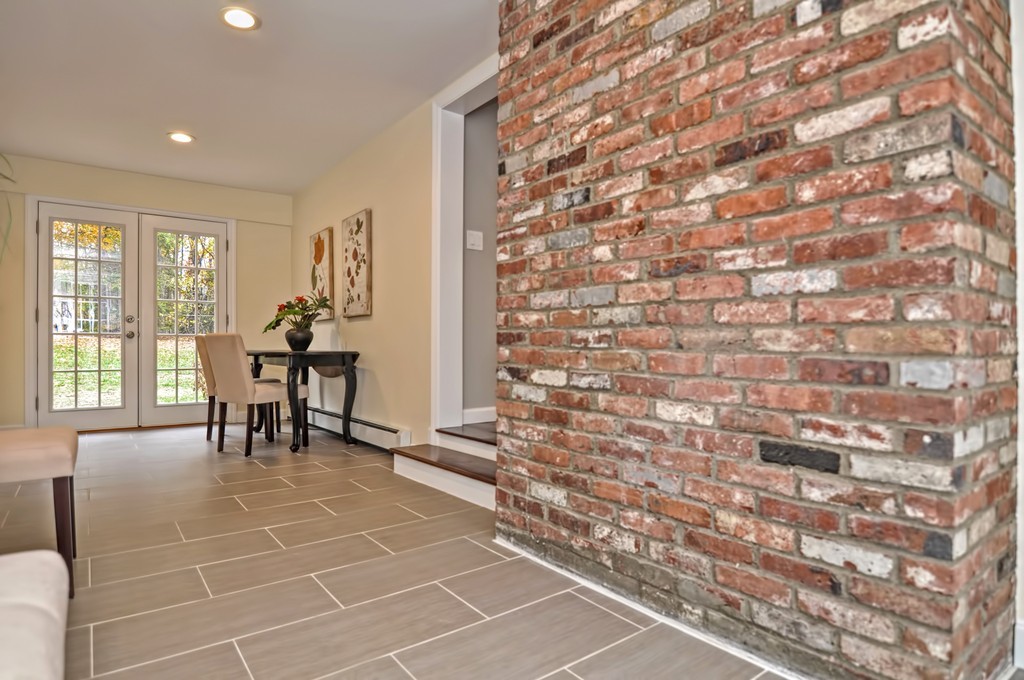 19 Timber Lane Wayland, MA 01778 - Photo 15 of 30 Gallery Image 15