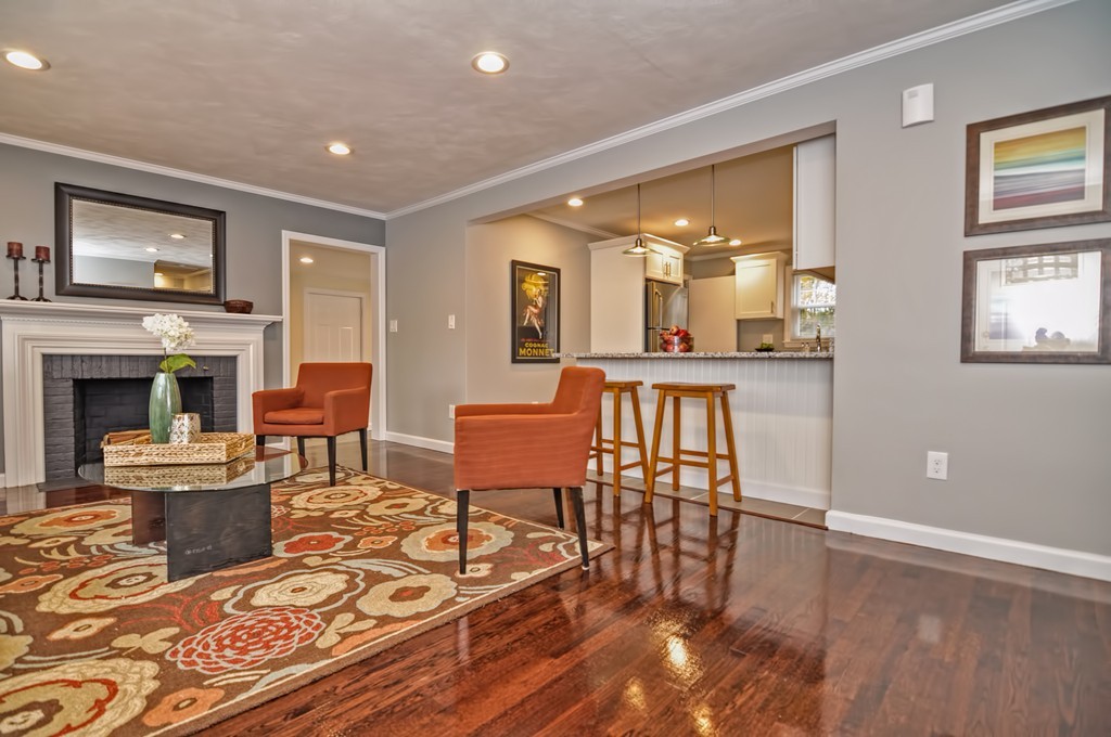 19 Timber Lane Wayland, MA 01778 - Photo 4 of 30 Gallery Image 4