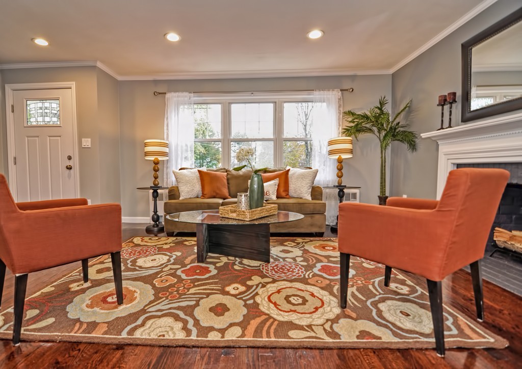 19 Timber Lane Wayland, MA 01778 - Photo 5 of 30 Gallery Image 5