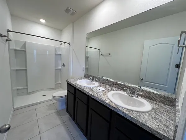 $2,100 | 1370 Yellow Finch Drive, Davenport, FL 33837
