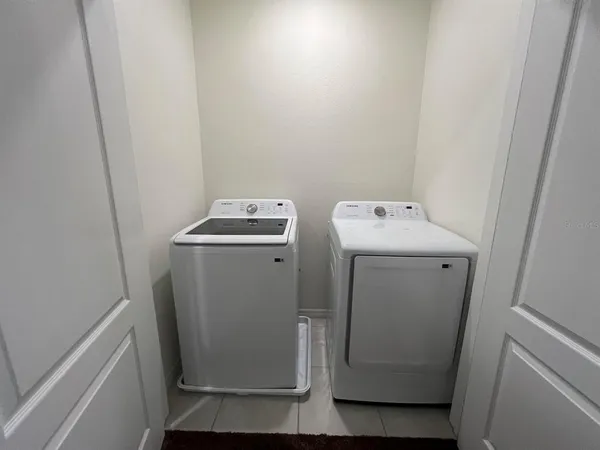 $2,100 | 1370 Yellow Finch Drive, Davenport, FL 33837