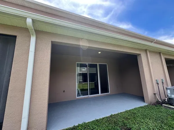 $2,100 | 1370 Yellow Finch Drive, Davenport, FL 33837