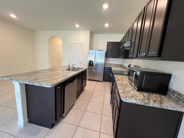 $2,100 | 1370 Yellow Finch Drive, Davenport, FL 33837