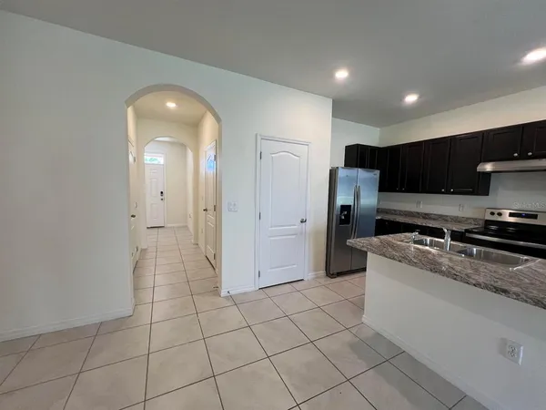 $2,100 | 1370 Yellow Finch Drive, Davenport, FL 33837