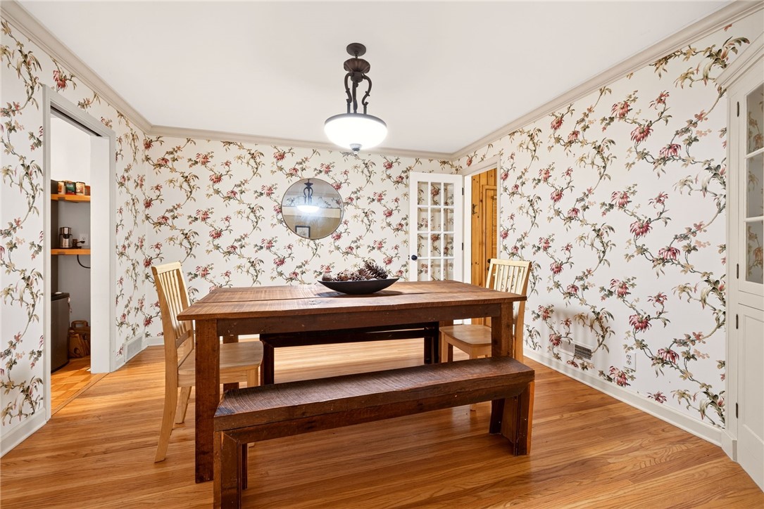 280 Woodland Road Pittsford, NY 14534 - Photo 15 of 30