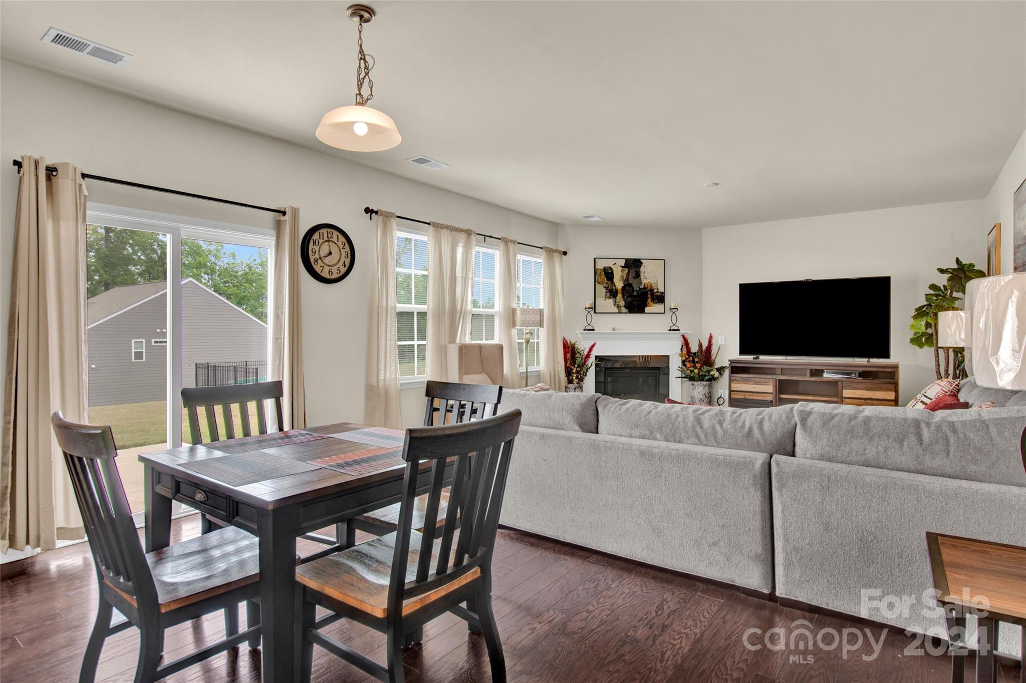 17405 Snug Harbor Road Charlotte, NC 28278 - Photo 14 of 32 Gallery Image 14