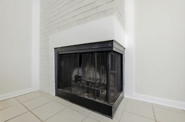 $245,000 | 1874 Windward Lane, Hanover Park, IL 60133