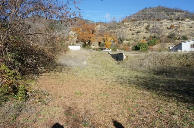 $175,000 | 50 Acorn Lane, Junction City, CA 96048