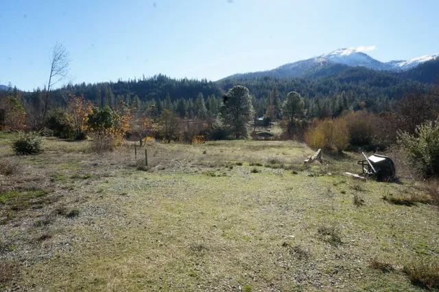 $175,000 | 50 Acorn Lane, Junction City, CA 96048