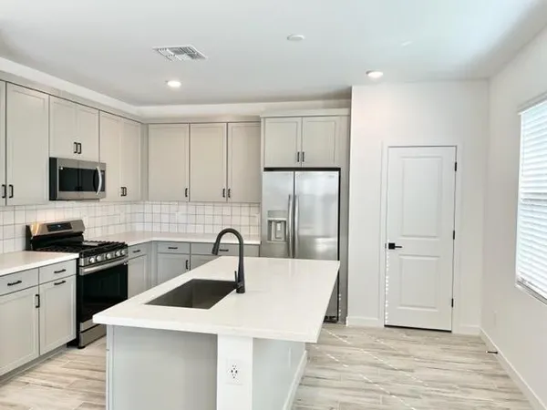 $2,745 | 9227 East Smith Avenue, Mesa, AZ 85212