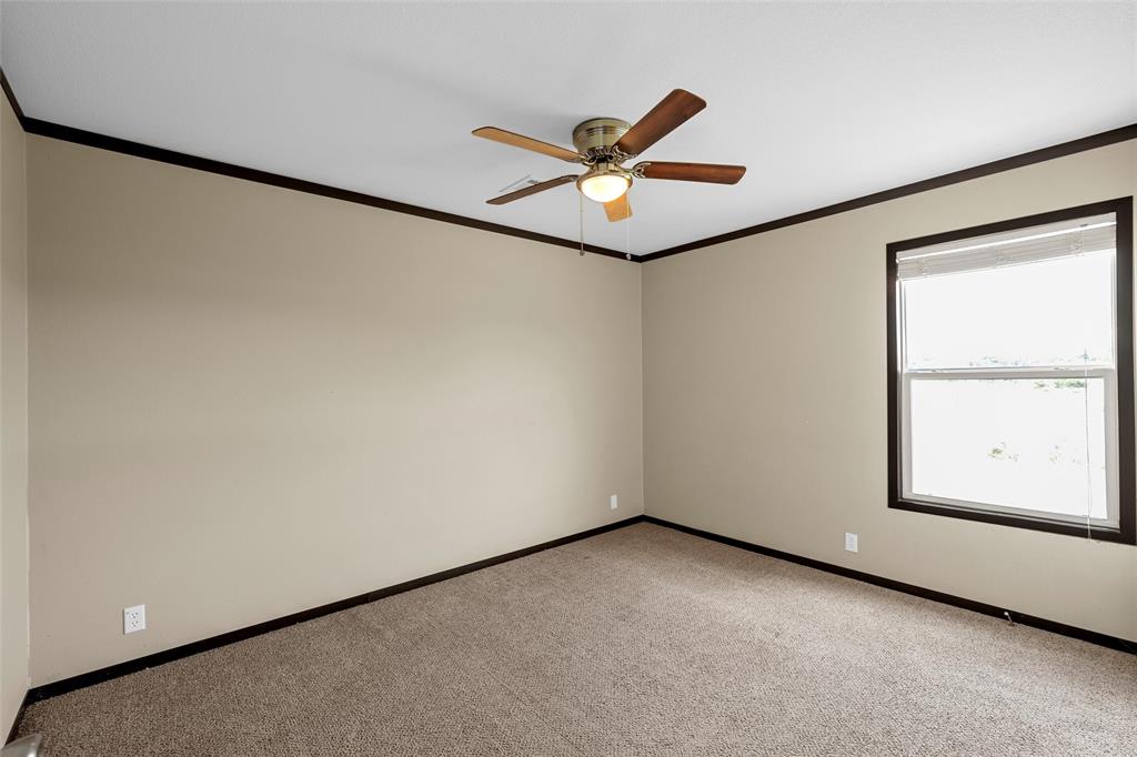 177 Lillie Valley Road Waco, TX 76705 - Photo 13 of 20